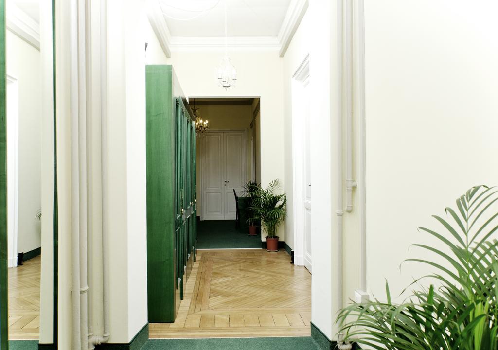Suisse Hotel 2*