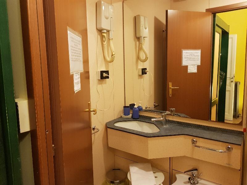 Suisse Hotel